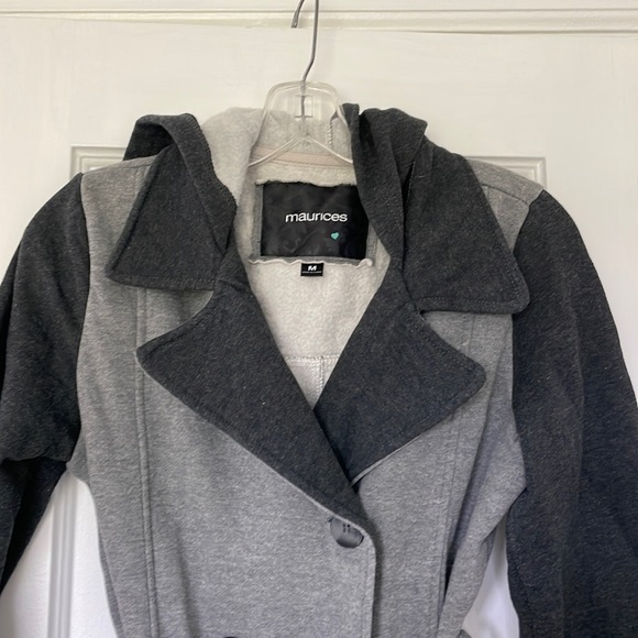 Maurices trench coat grey medium like new hood pockets buttons casual to dressy - Picture 5 of 16